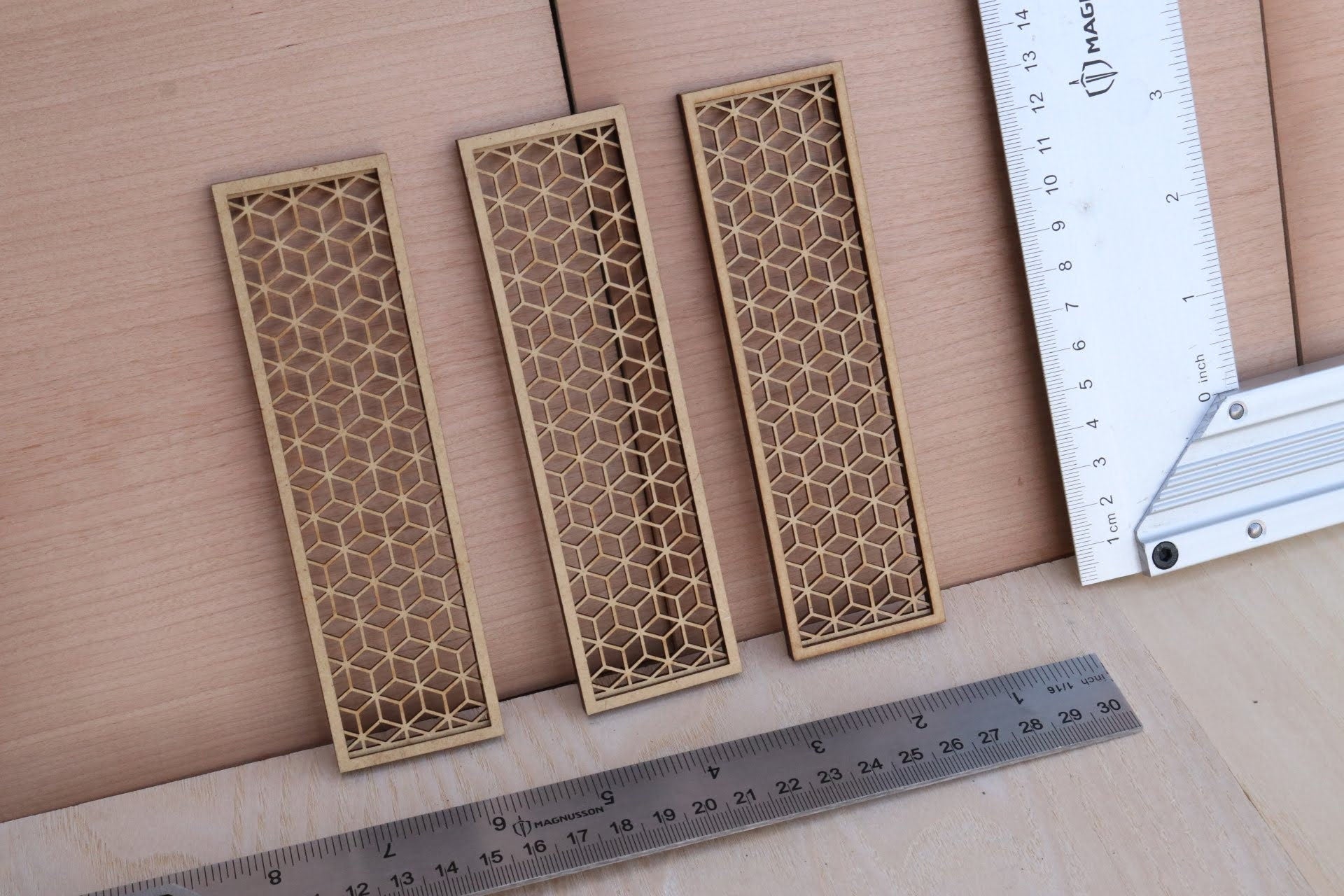 Dollhouse Screen Panels 1/12 Scale - MDF, Pack of 3