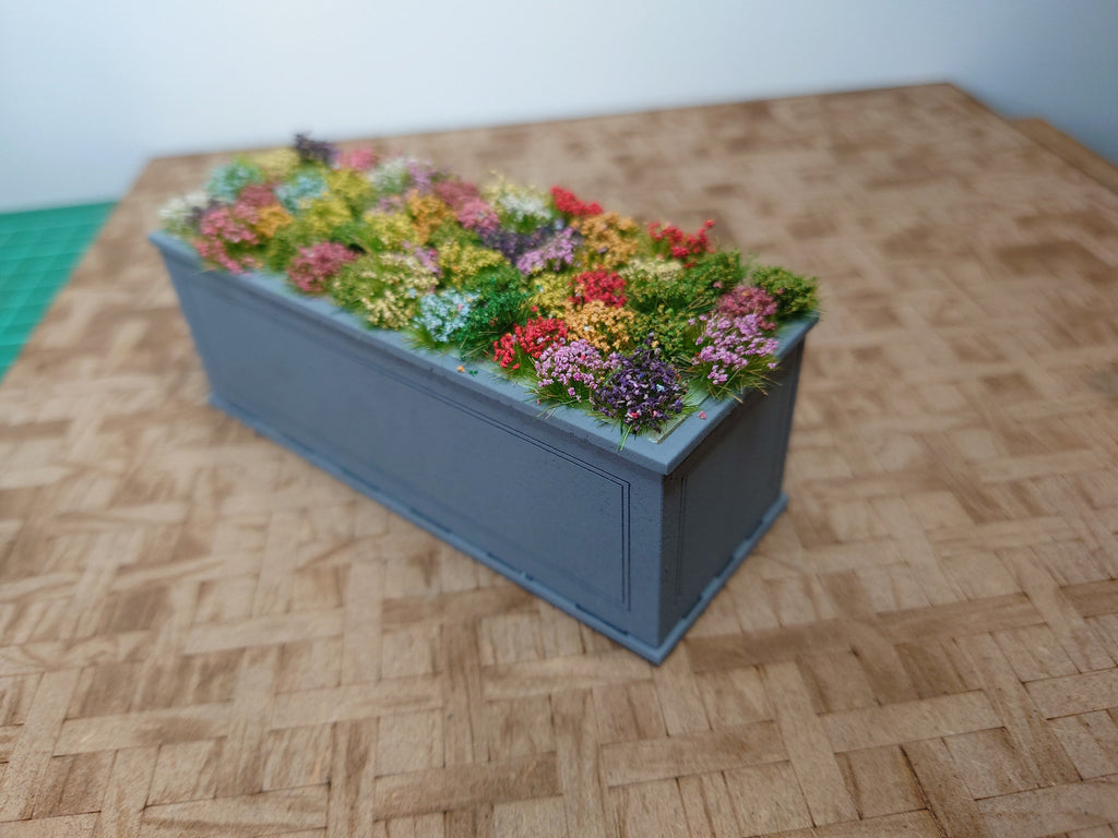 1/12 Scale Dollhouse Outdoor Planter Kit