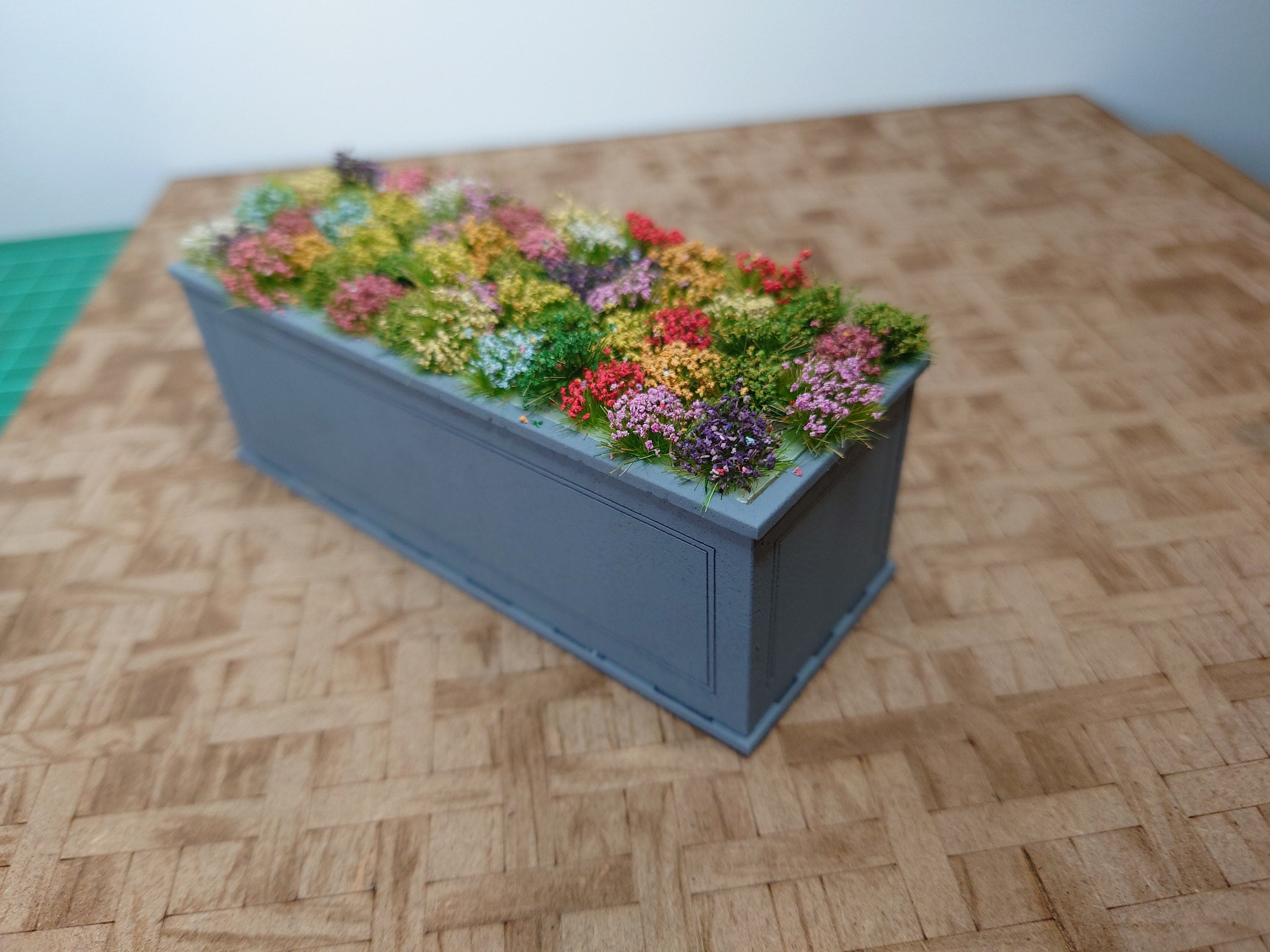 1/12 Scale Dollhouse Outdoor Planter Kit