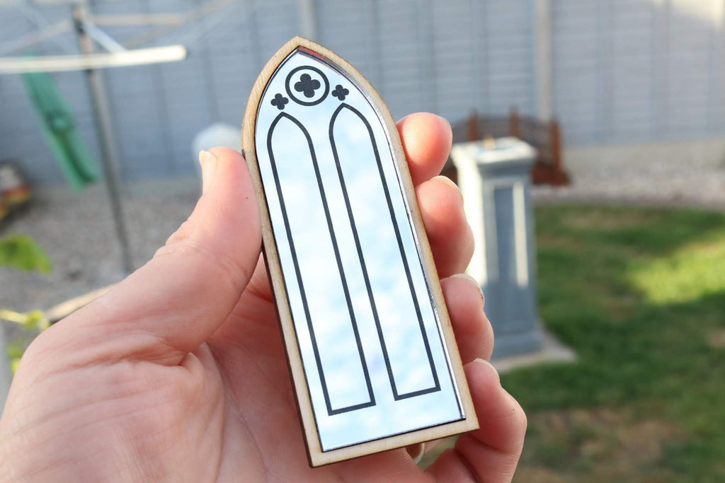 Dollhouse Gothic Arch Mirror: 1/12 Scale Miniature