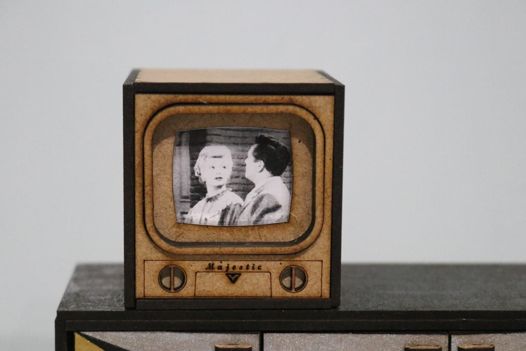 1/12 Scale 1950s TV Kit: Dollhouse Miniature Television