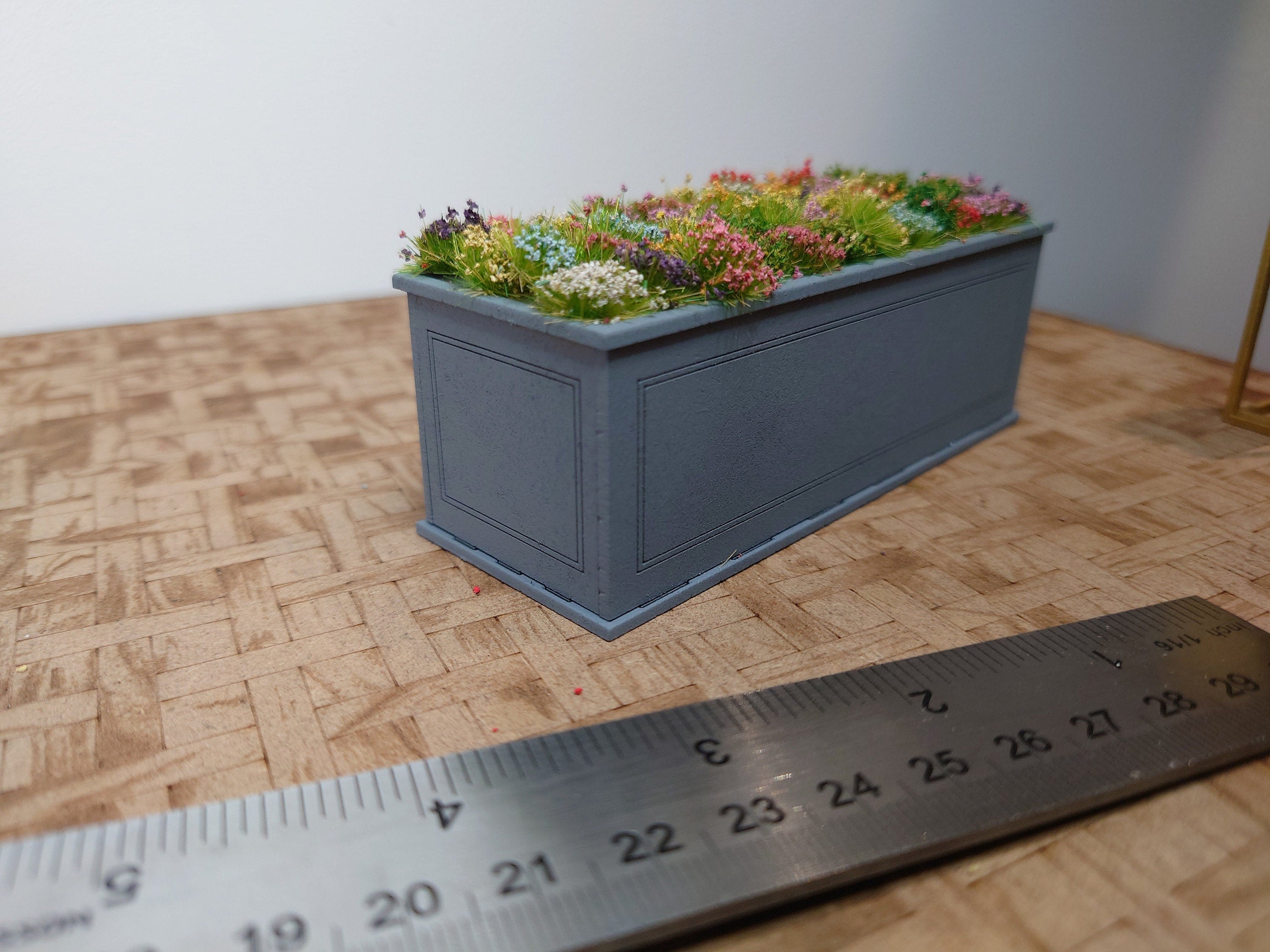 1/12 Scale Dollhouse Outdoor Planter Kit
