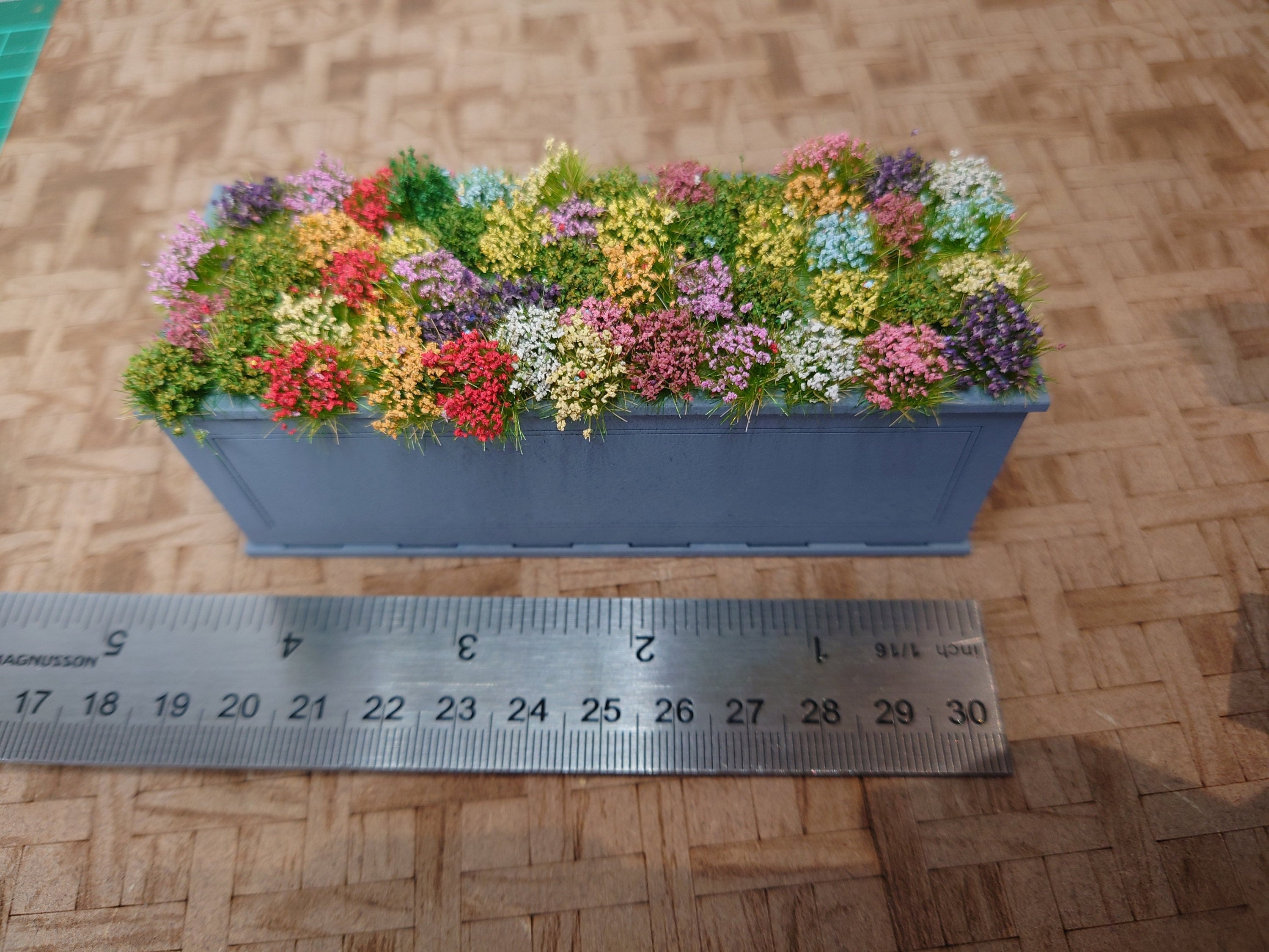 1/12 Scale Dollhouse Outdoor Planter Kit
