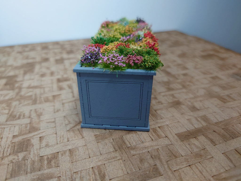 1/12 Scale Dollhouse Outdoor Planter Kit